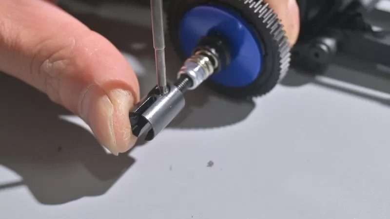 Guide to Using Threadlocker on RC Cars Guide to Using Threadlocker on RC Cars