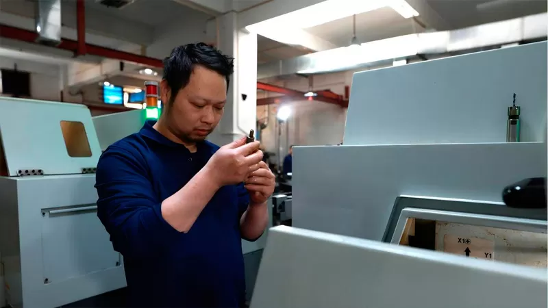 Abteilung Kunststoffe & Metalle Team