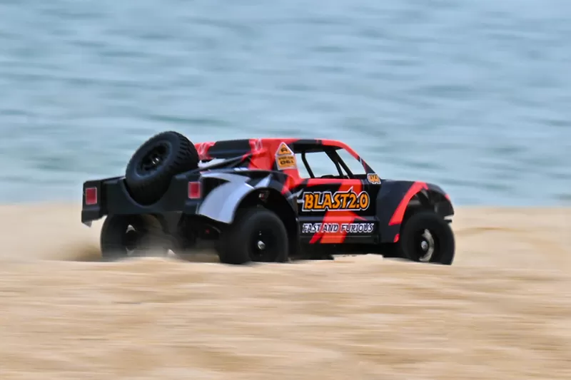 4WD Offroad-Elektro-Kurzstrecken-LKW 2,4G gebürstet Hochgeschwindigkeits-RTR # RH1043SC