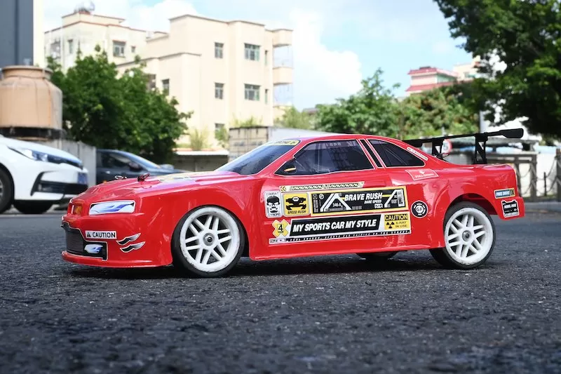 10 Maßstab 4WD On-Road Electric RC Drift 2,4G gebürstet Hoch geschwindigkeit # RH1025D