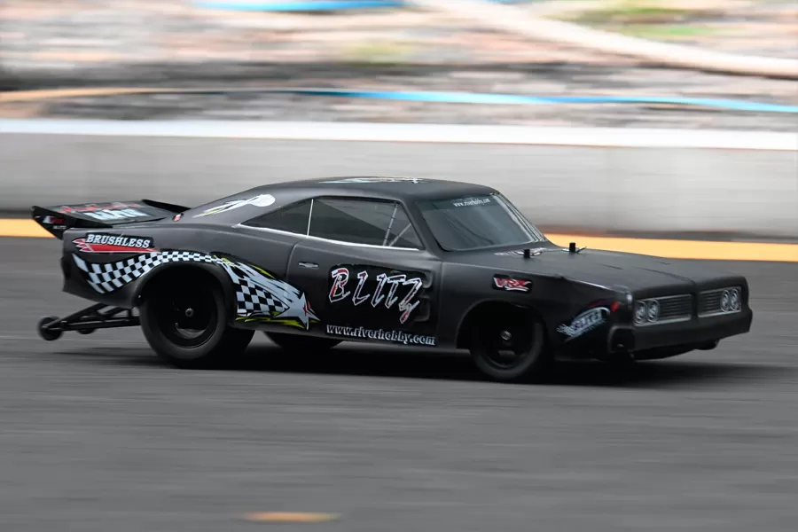 Elektro-RC-Schleppwagen 2,4-G Bürstenlose Hochgeschwindigkeits-RTR # RH2016, 2WD, auf der Straße