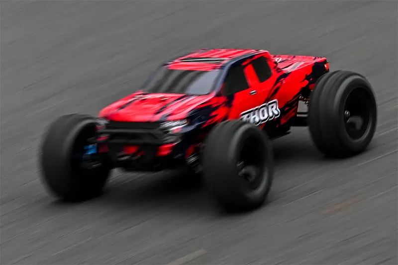 4WD Offroad-Nitro RC Truggy 2,4-G-Motor mit 10 waage und hoher Geschwindigkeit # RH1002