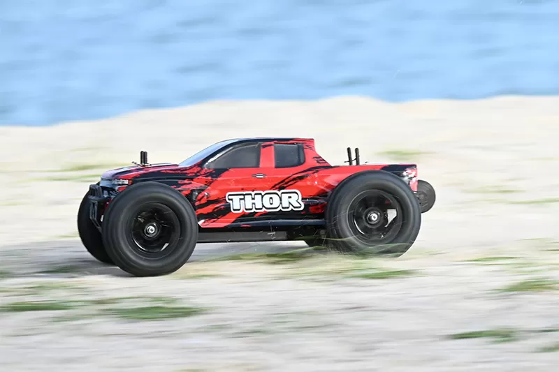 4WD Offroad-Nitro RC Truggy 2,4-G-Motor mit 10 waage und hoher Geschwindigkeit # RH1002