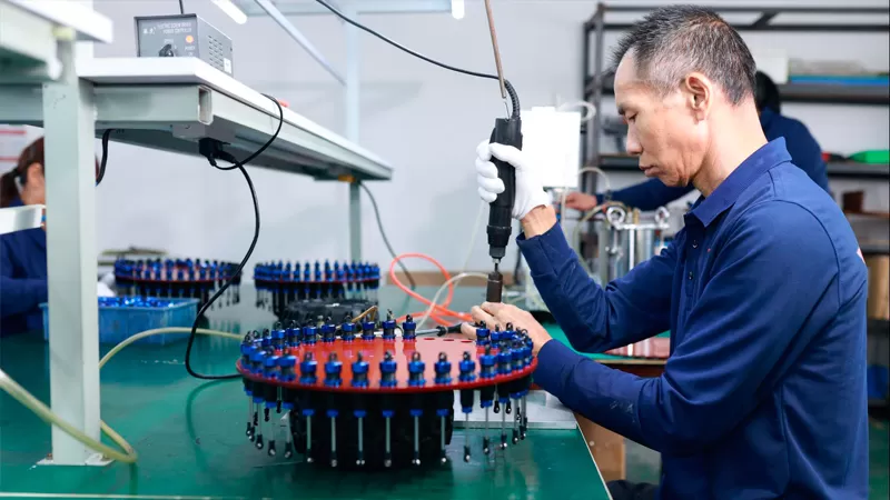 Ersatzteil-Produktions team